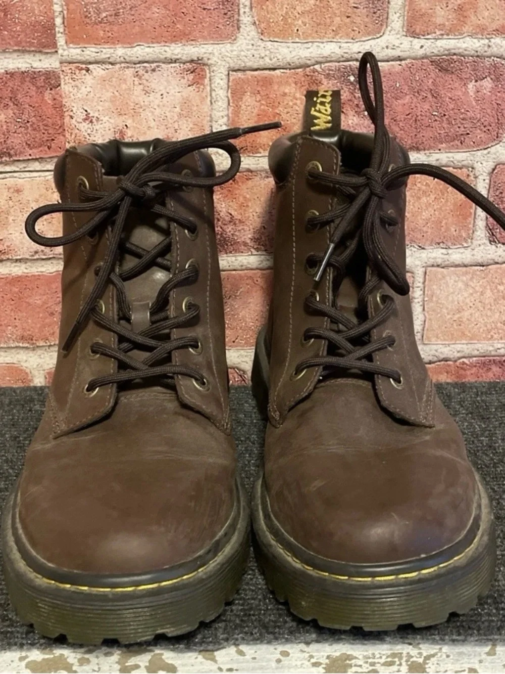 Dr. Martens Cartor AW004 Brown Leather Airwair Combat Boots Men's Size 11